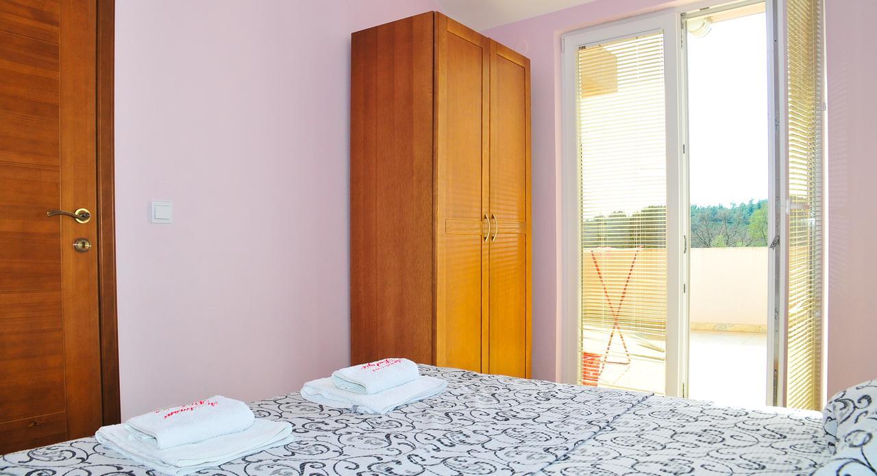 Apartmani Bulajic Тиват Екстериор снимка