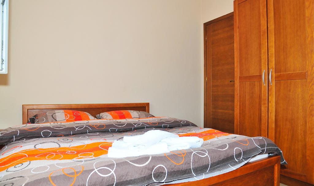 Apartmani Bulajic Тиват Екстериор снимка